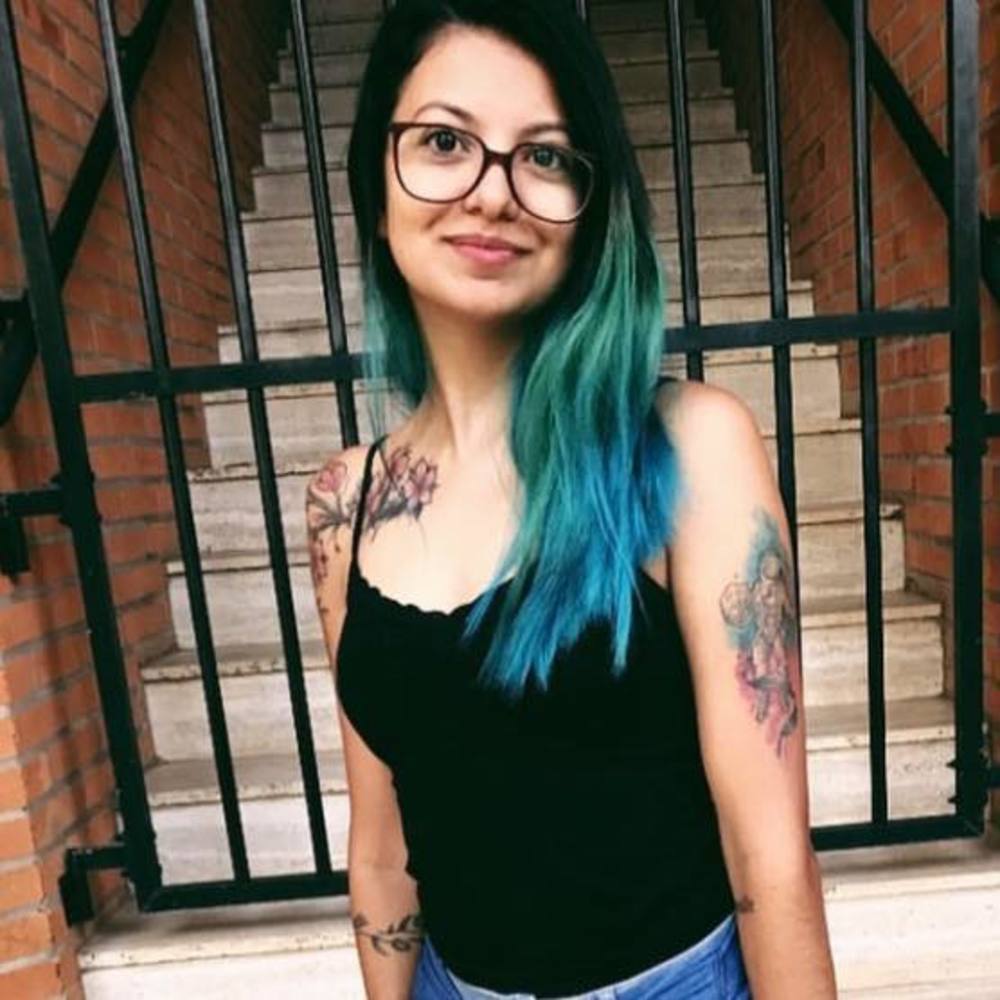 Meet your Posher, Ana